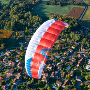 <b>SKYWALK PARAGLIDERS | PACE | 70+</b> 15 PACE iced cherry Gallery 07