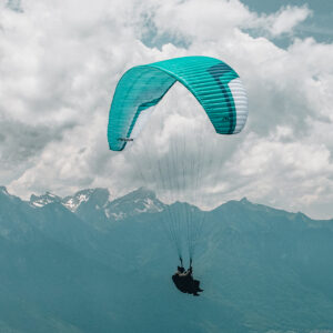 BIBLIOTECA ITEMS 2380 TAKOO 6 TANDEM GLIDER NIVIUK PARAGLIDERS 7 W 3200