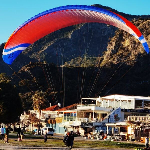 <b>IFLY | WEFLY | 42</b> – Bild 3