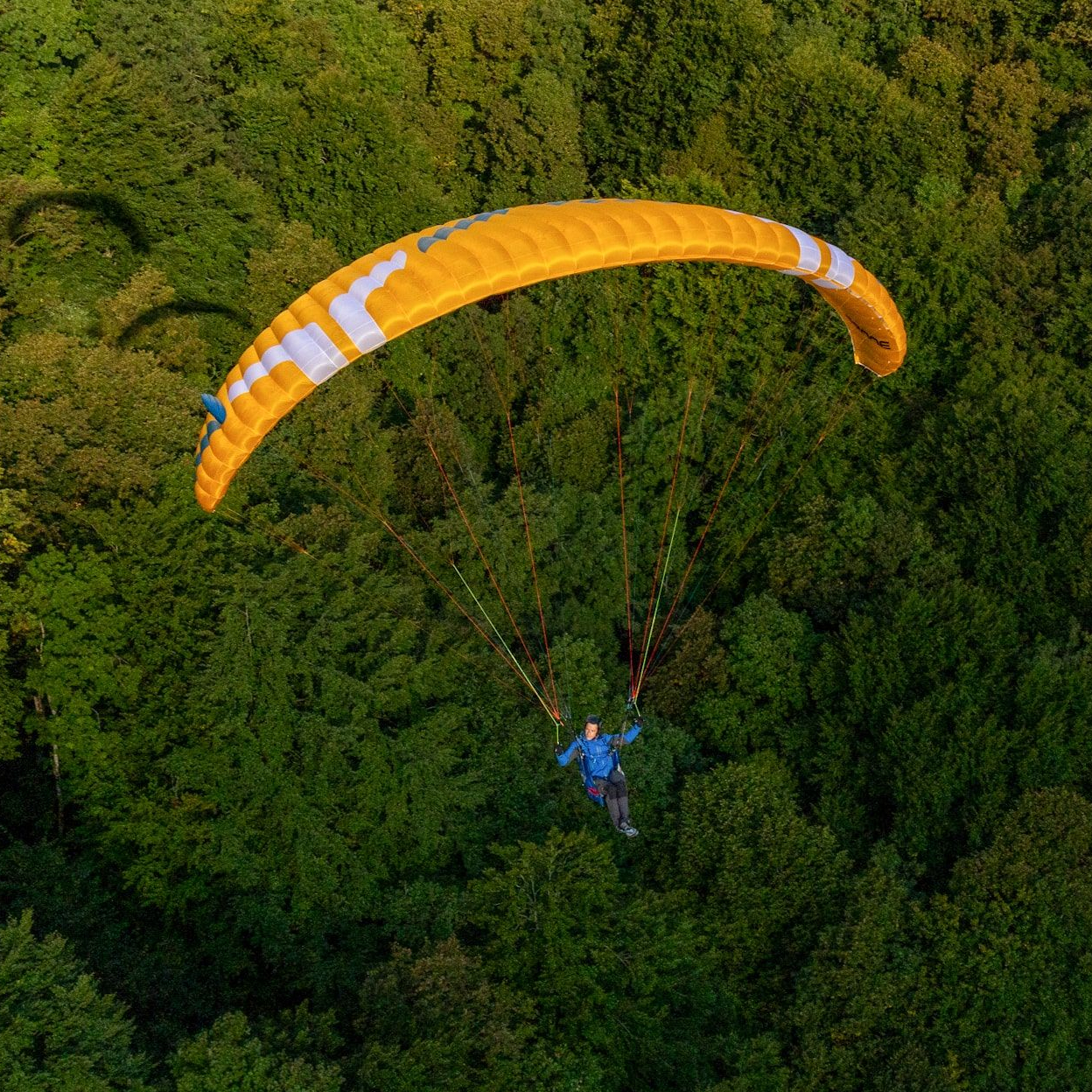 <b>OZONE PARAGLIDERS | ALTA GT | S</b> 2 <b>OZONE PARAGLIDERS | ALTA GT | S</b> – Bild 2