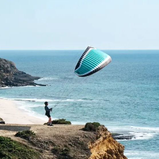 <b>LEVEL WINGS | FUZE | 10</b> 8 <b>LEVEL WINGS | FUZE | 10</b> – Bild 8