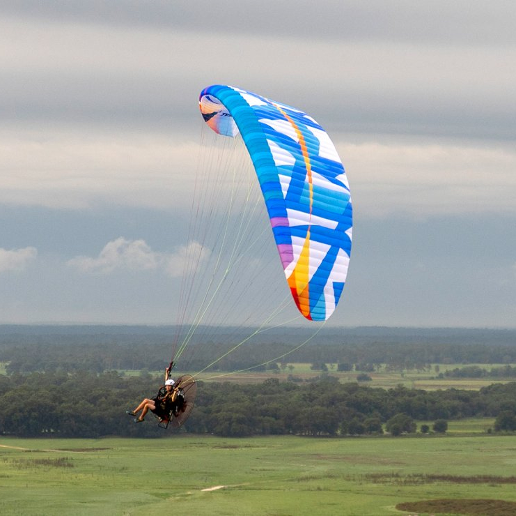 <b>BGD | TYPHOON | 20</b> 5 <b>BGD | TYPHOON | 20</b> – Bild 5