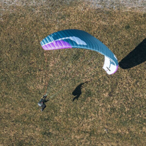 <b>NIVIUK | KOYOT 6 | 30</b> 12 BIBLIOTECA ITEMS 2720 KOYOT 6 NIVIUK PARAGLIDERS PHOTO BLUEBERRY 2 W 3200