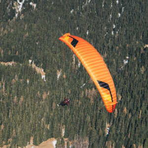 <b>NIVIUK | KOYOT 6 P | 28</b> 11 BIBLIOTECA ITEMS 2721 KOYOT 6 P NIVIUK PARAGLIDERS PHOTO TIGER2 W 3200