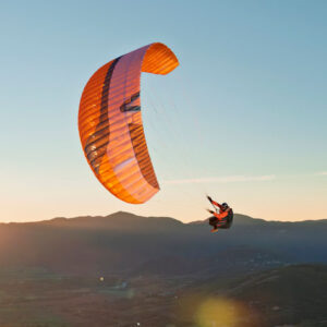 <b>SKYWALK PARAGLIDERS | MESCAL 7 | 85</b> 12 mescal7 sweet tangerine sundowner gallery 24